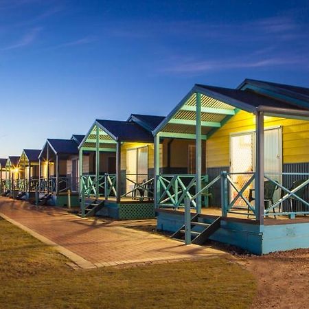 Dongara Tourist Park Hotell Port Denison Exteriör bild